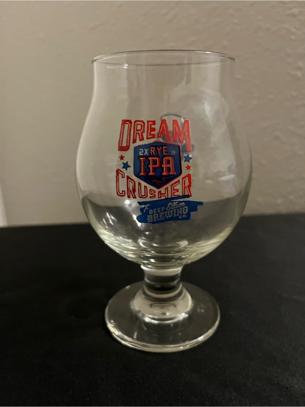 Deep Ellum Brewing CompanyDream Crusher IPA Branded Beer Glass - Red & Blue Logo
